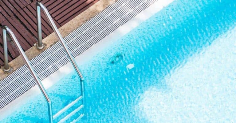 como sellar fuga en piscina piscinas plaza zaragoza