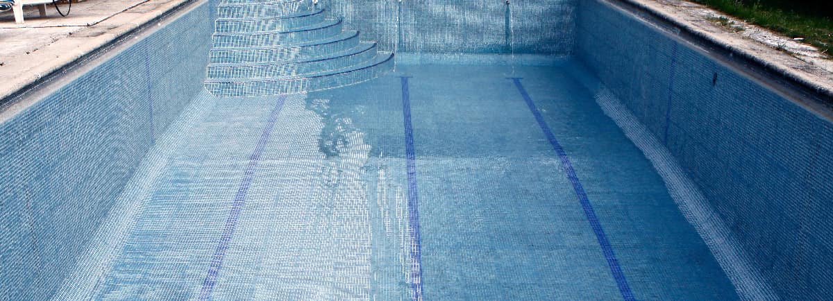 Se puede dejar vacía una piscina en invierno piscina olímpica sin agua piscinas plaza